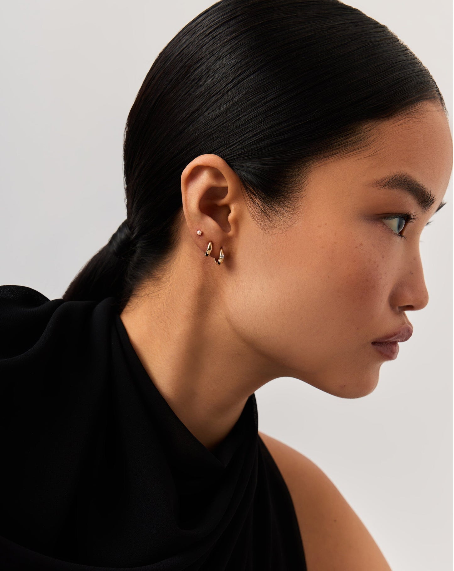 Fine Pearl Stud Earrings | 14ct Solid Gold/Pearl